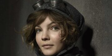 Selina Kyle Gotham Camren Bicondova