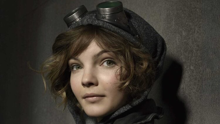 Selina Kyle Gotham Camren Bicondova