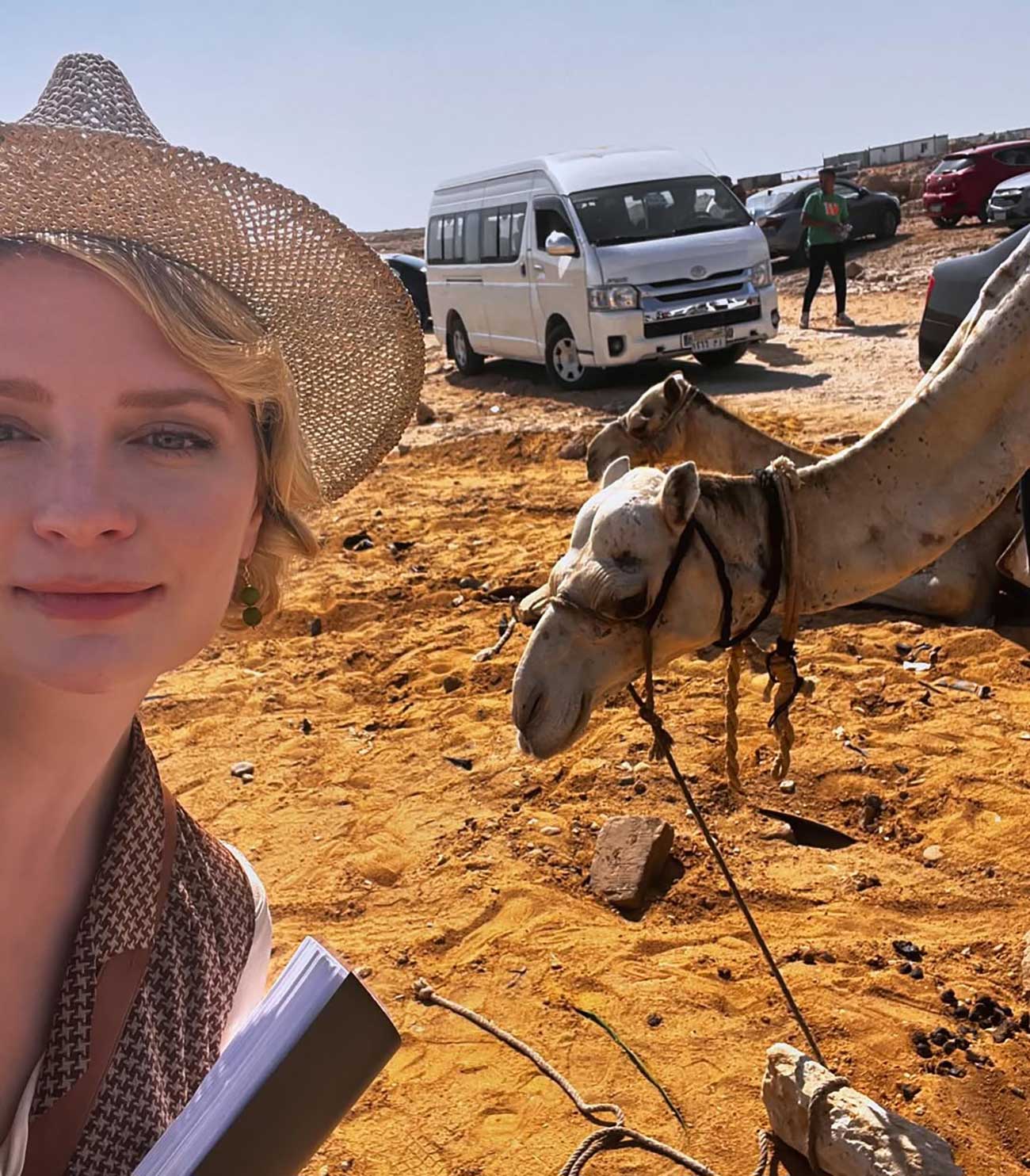 Mischa-Barton-Egypt