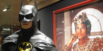 michael jackson batman statue