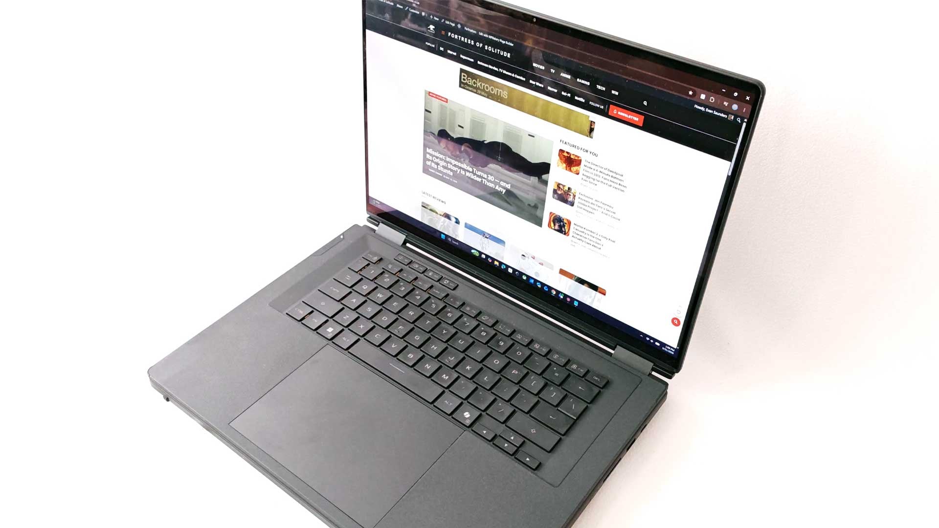 ASUS ROG Zephyrus Duo (GX651AX) 