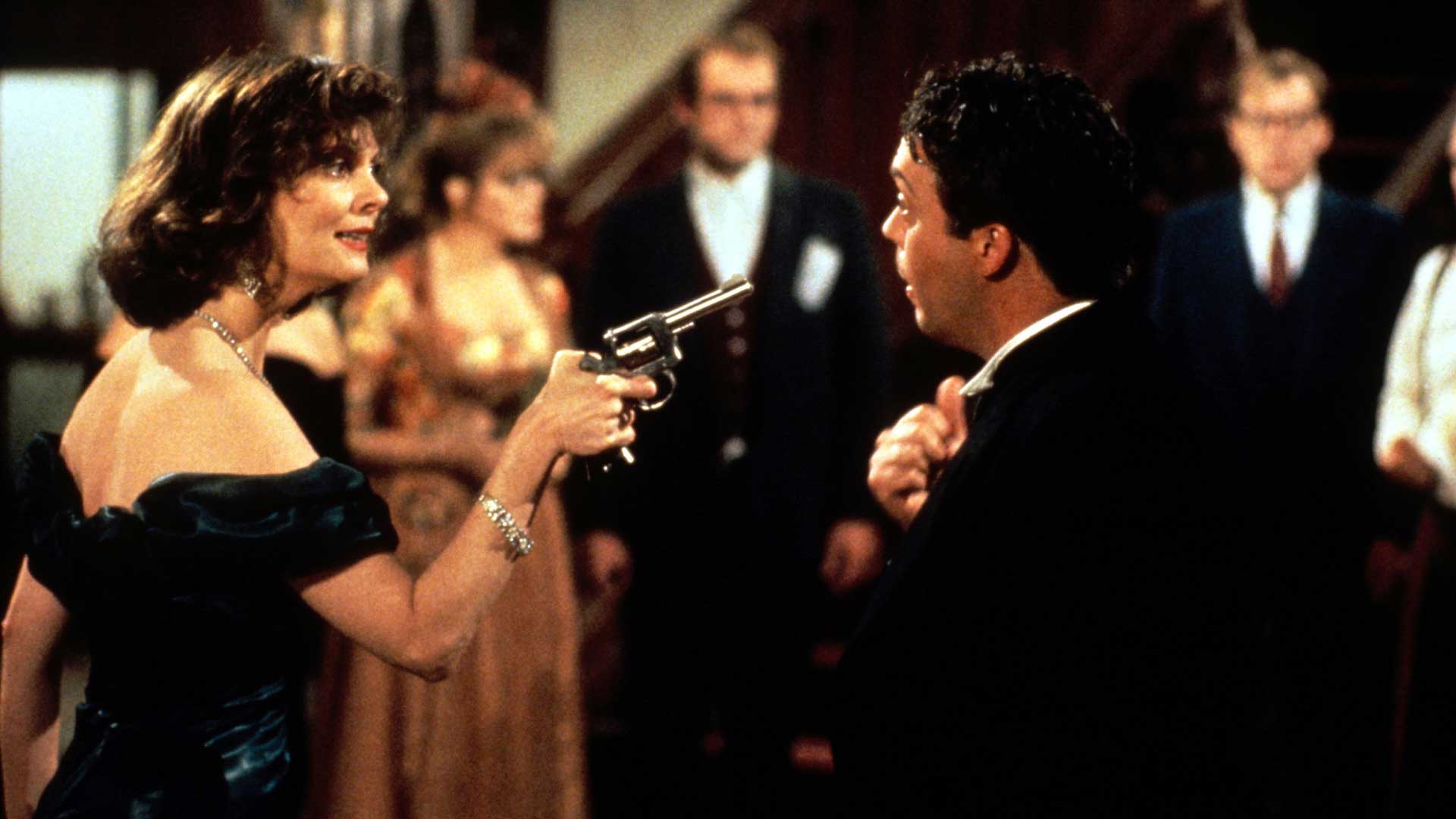 Clue-1985-Lesley-Ann-Warren-Miss-Scarlet-Tim-Curry-Wadsworth