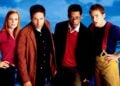 The cast of Evolution (2001) — Julianne Moore, David Duchovny, Orlando Jones, and Seann William Scott
