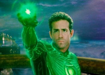 Ryan Reynolds as Hal Jordan in Green Lantern (2011)