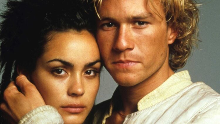 Shannyn Sossamon and Heath Ledger in A Knight's Tale (2001)