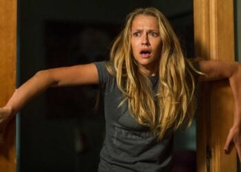 Lights Out Teresa Palmer Rebecca