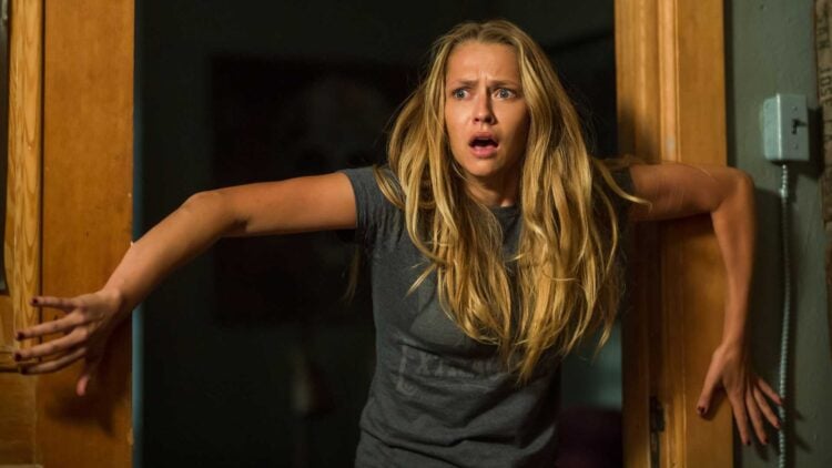 Lights Out Teresa Palmer Rebecca