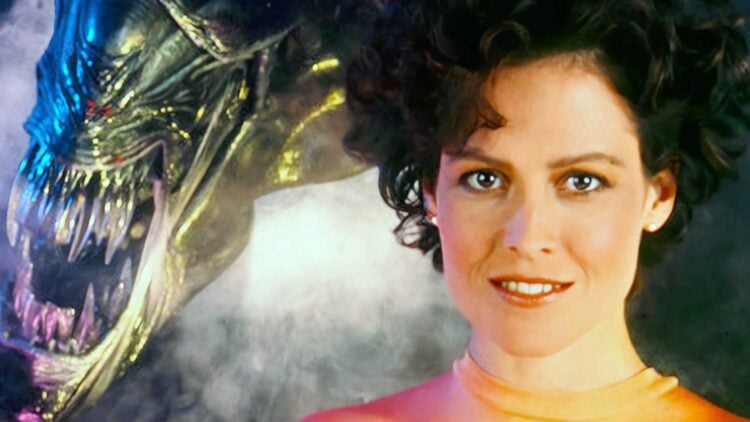 Sigourney Weaver as Ripley with Xenomorph Aliens