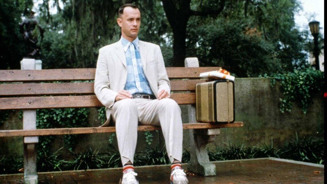 young-jenny-from-forrest-gump-turns-42-on-hanks-birthday