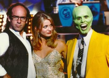 chuck-russell-jim-carrey-the-mask-1994-set-photo