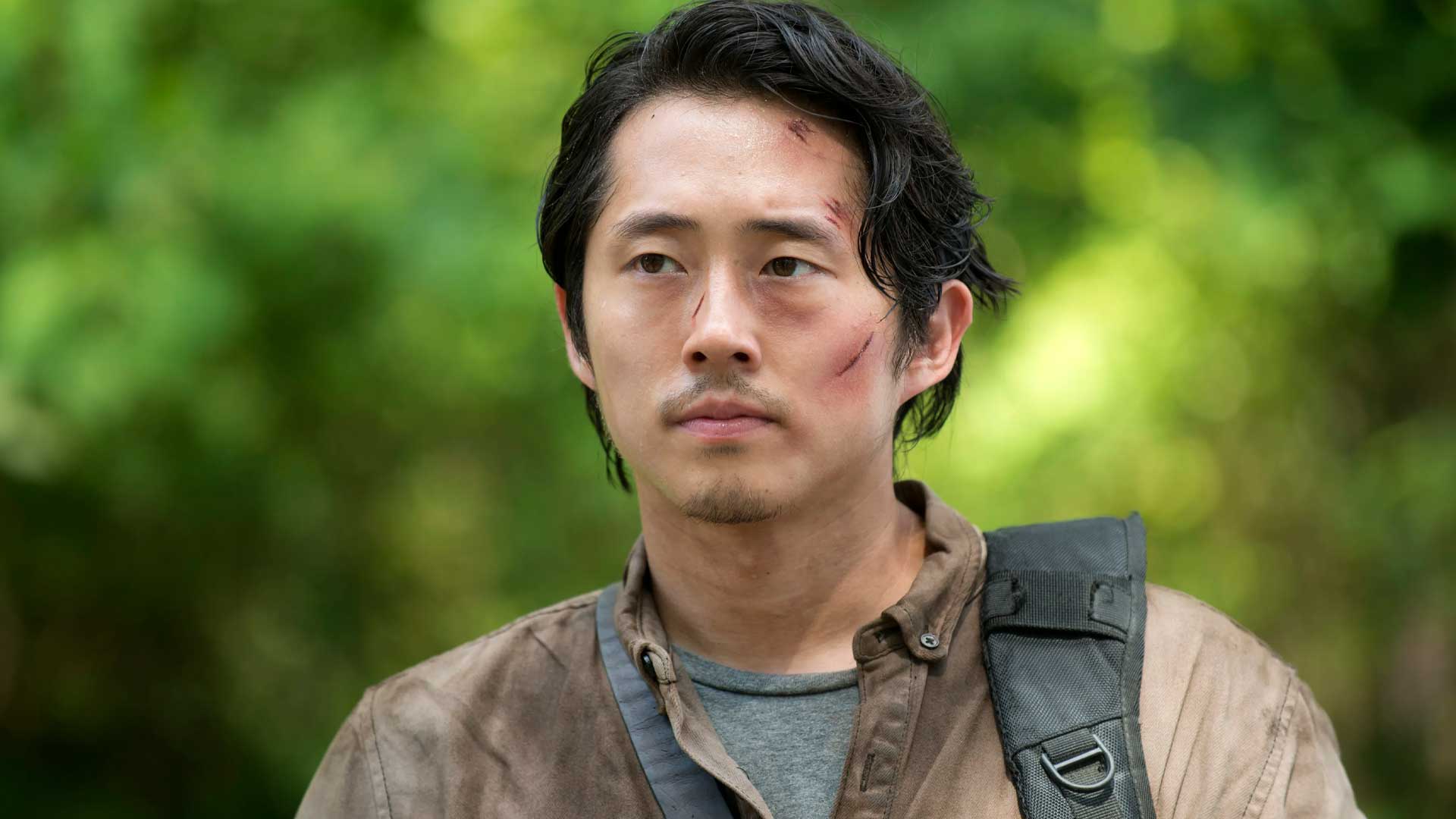 Steven-Yeun-Walkind-Dead