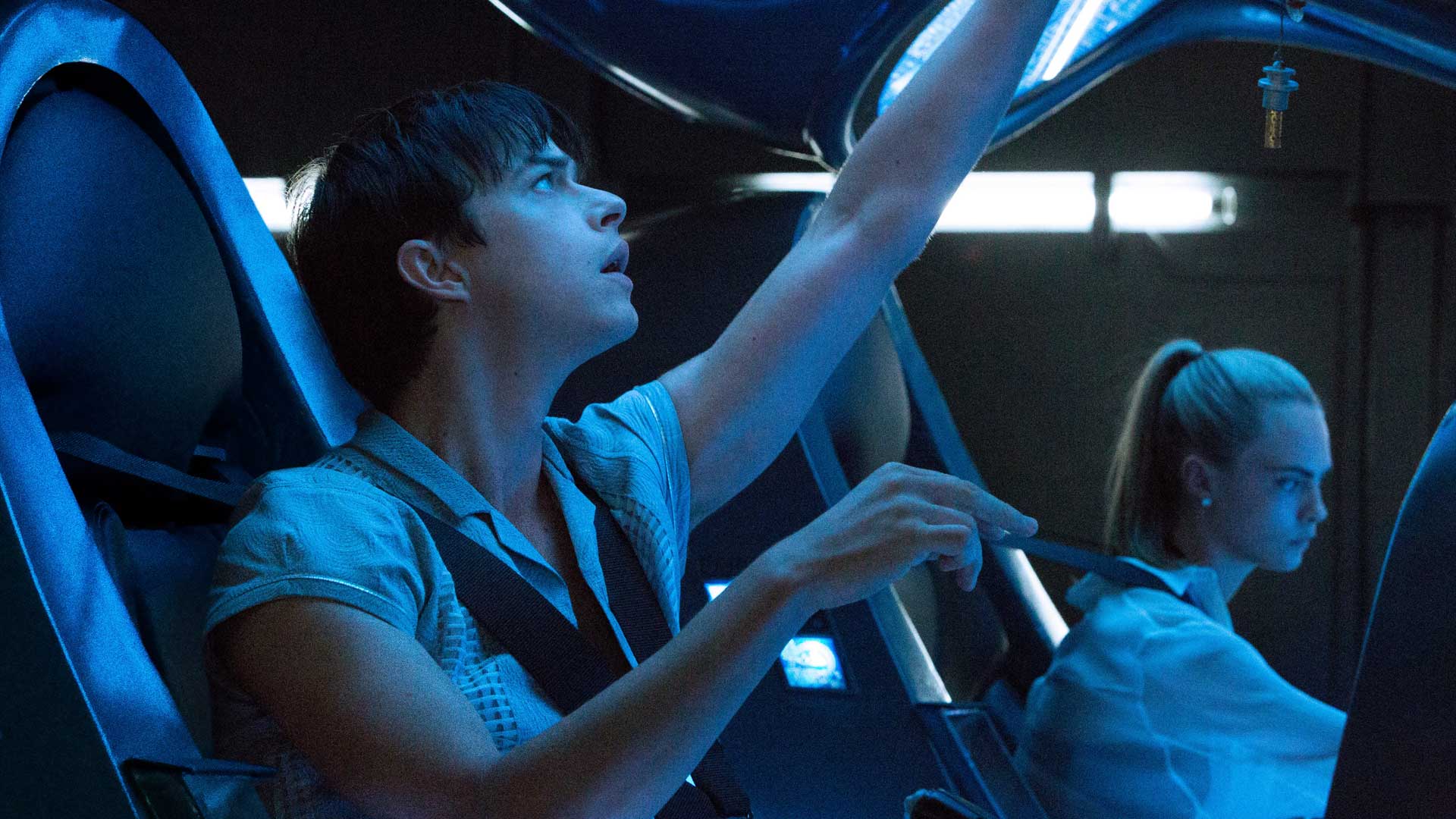 Valerian and the City of a Thousand Planets opening sequence