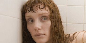 Lady in the Water Bryce Dallas Howard Story