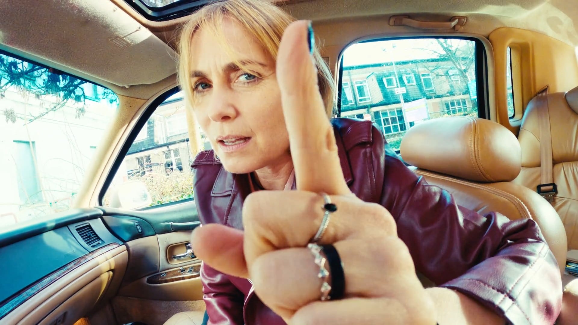 Molly pointing in Bad Day at the Office
