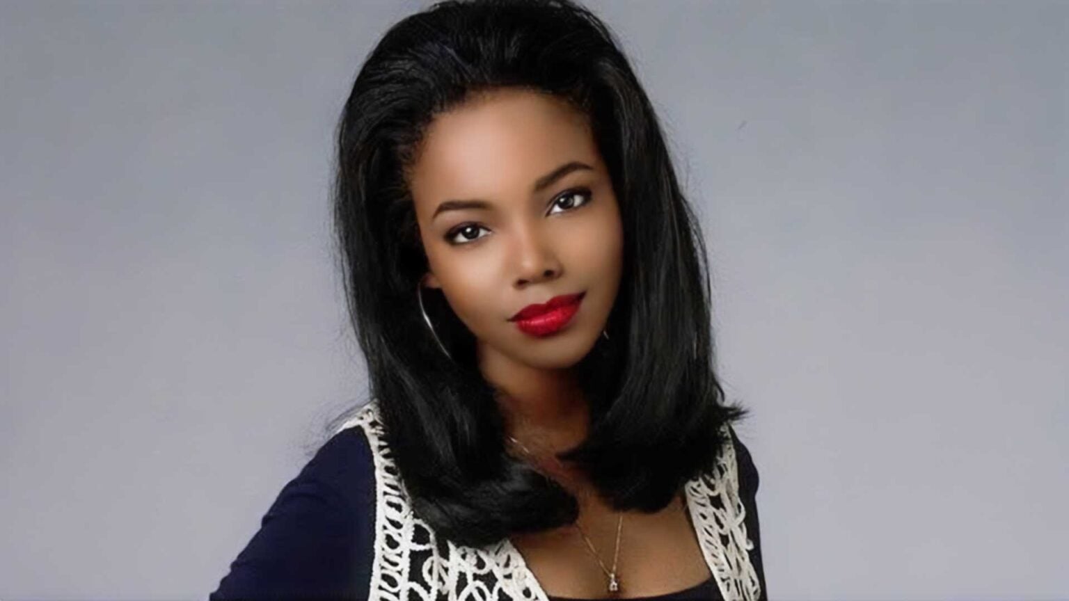 Kellie-Shanygne-Williams-Laura-Winslow-in-Family-Matters-1536x864