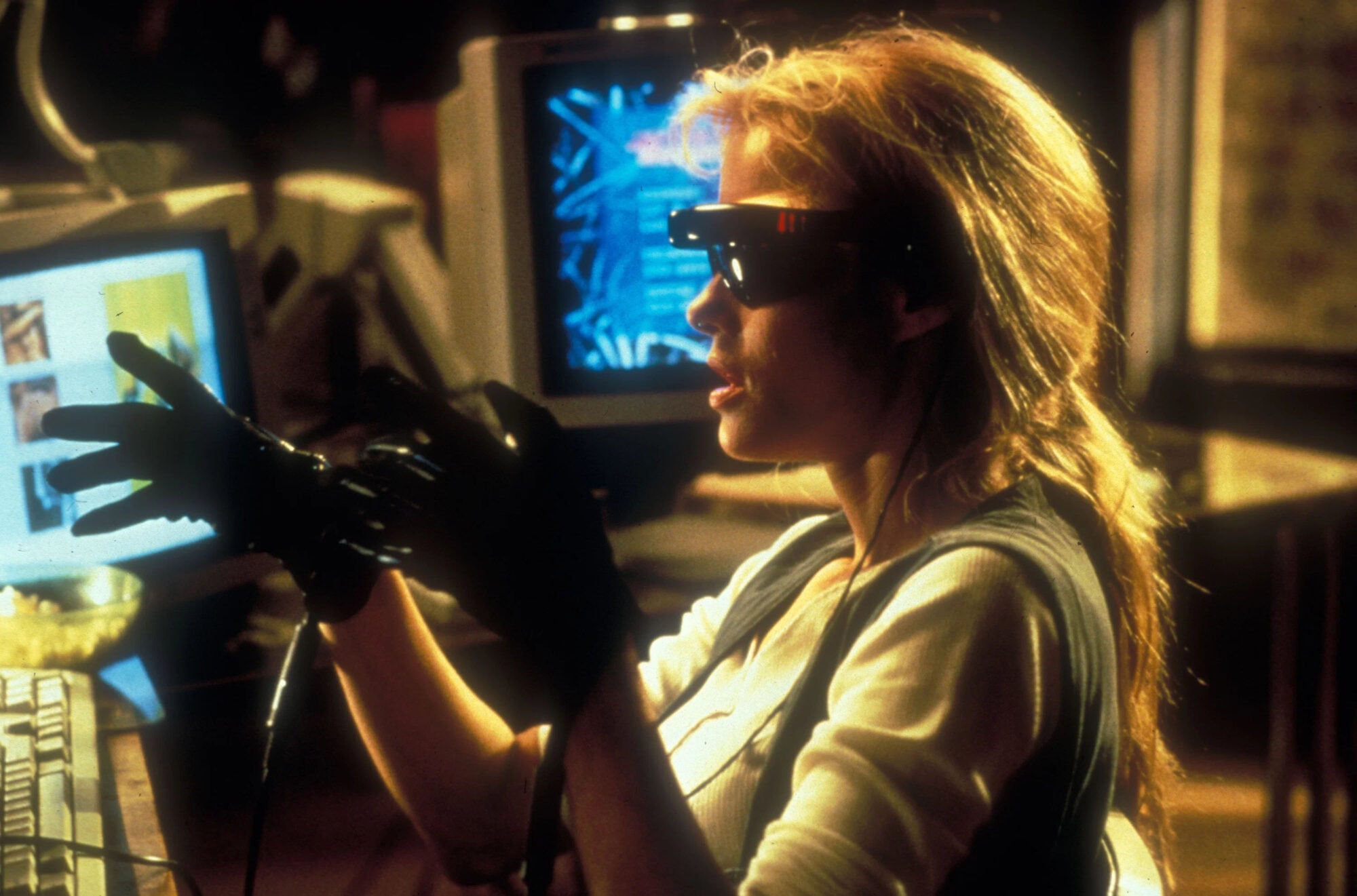 Lori Singer Sydney Bloom VR 5