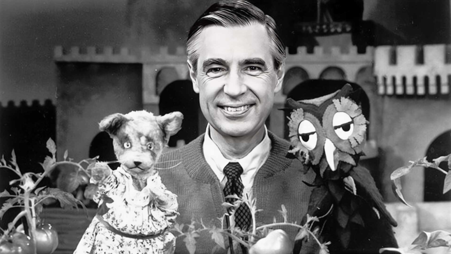 Mister-Rogers-Neighborhood-Puppets-1