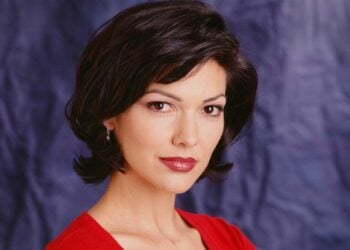 sunset-beach-laura-harring
